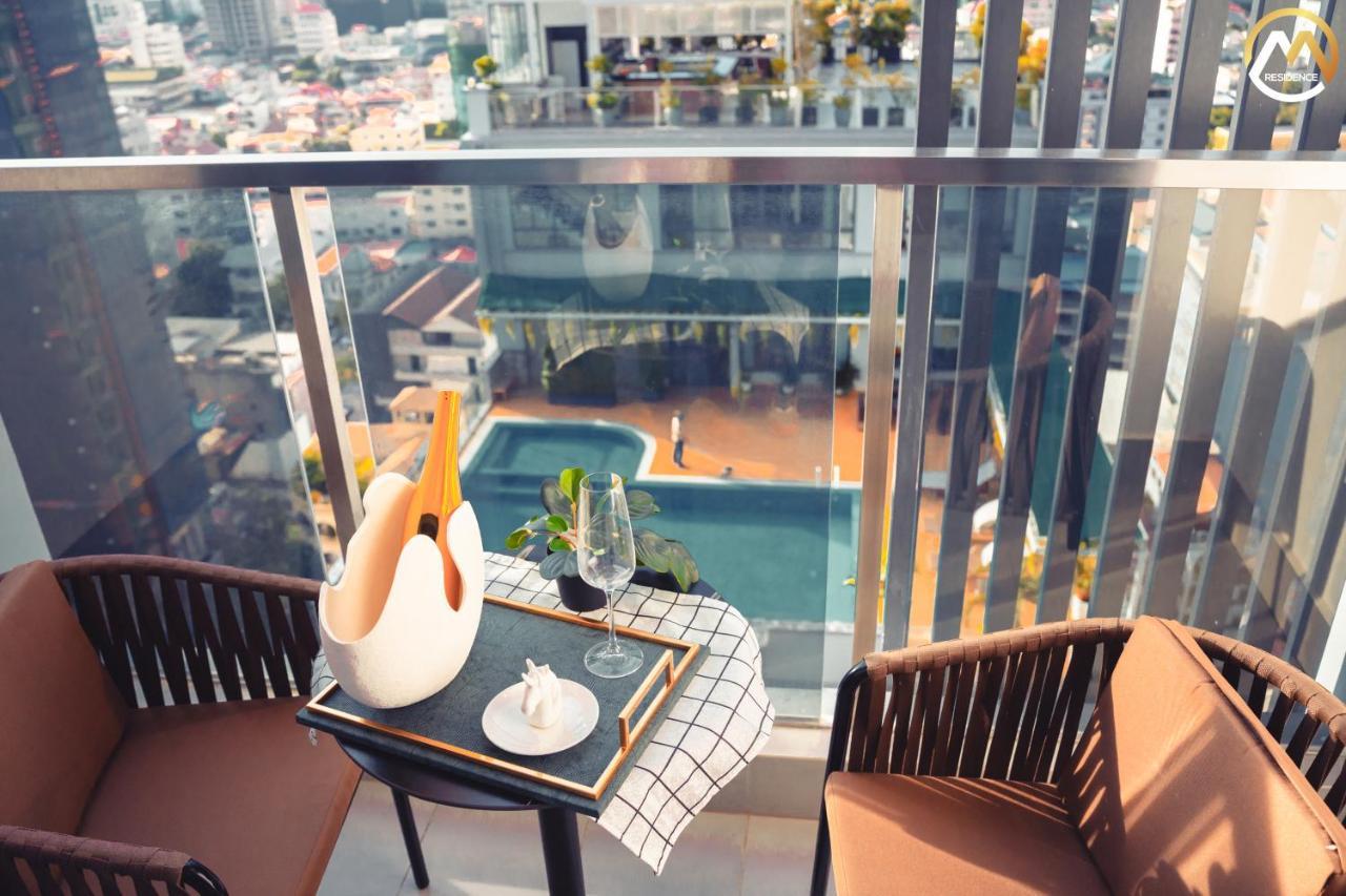 Infinity Pool Hotel Phnom Penh Down To 24 Usd In M Residence ภายนอก รูปภาพ