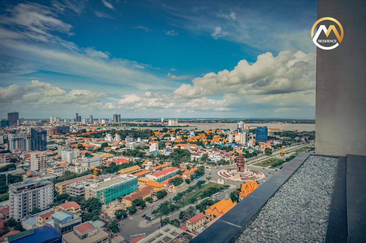 Infinity Pool Hotel Phnom Penh Down To 24 Usd In M Residence ภายนอก รูปภาพ